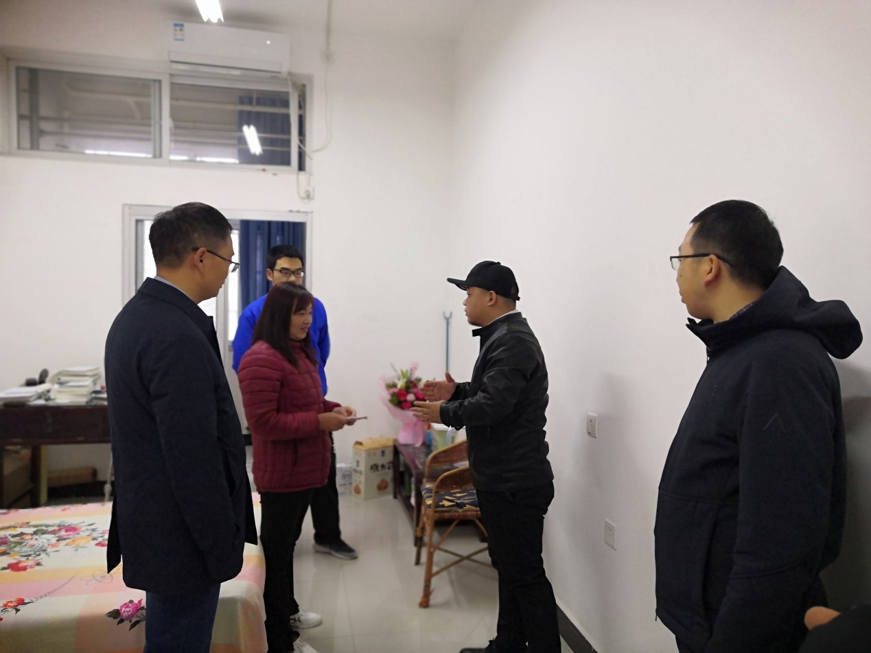 说明: c:\users\admin\desktop\2020级伟德体育工作\20级伟德体育 撰写新闻稿 2020.10.3-\qq图片20201129211239.jpg 说明: c:\users\admin\desktop\2020级伟德体育工作\20级伟德体育 撰写新闻稿 2020.10.3-\qq图片20201129211239.jpg