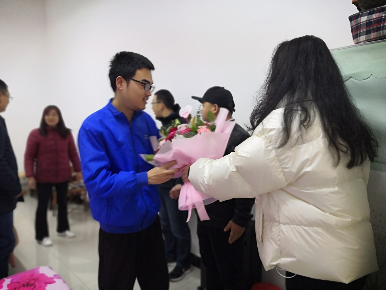 说明: C:\Users\admin\Desktop\2020级伟德体育工作\20级伟德体育 撰写新闻稿 2020.10.3-\QQ图片20201129193804.jpg 说明: C:\Users\admin\Desktop\2020级伟德体育工作\20级伟德体育 撰写新闻稿 2020.10.3-\QQ图片20201129193804.jpg